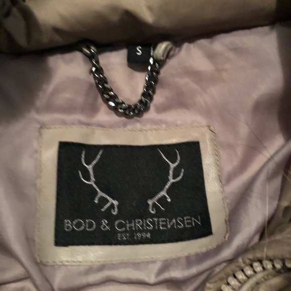 Light weight winter jacket - Picture 2 of 2